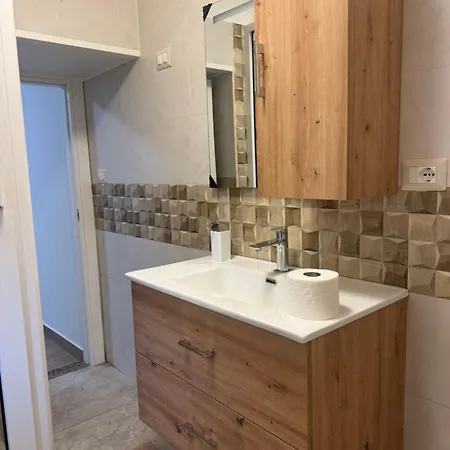 Sofia 4*